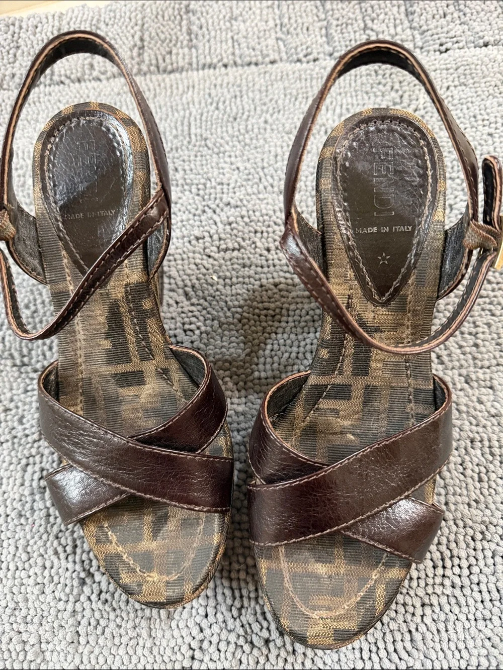 Fendi Brown Logo Canvas and Dark Brown Leather Wedge Sandals size 36 1/2 6 1/2 - Picture 4 of 6